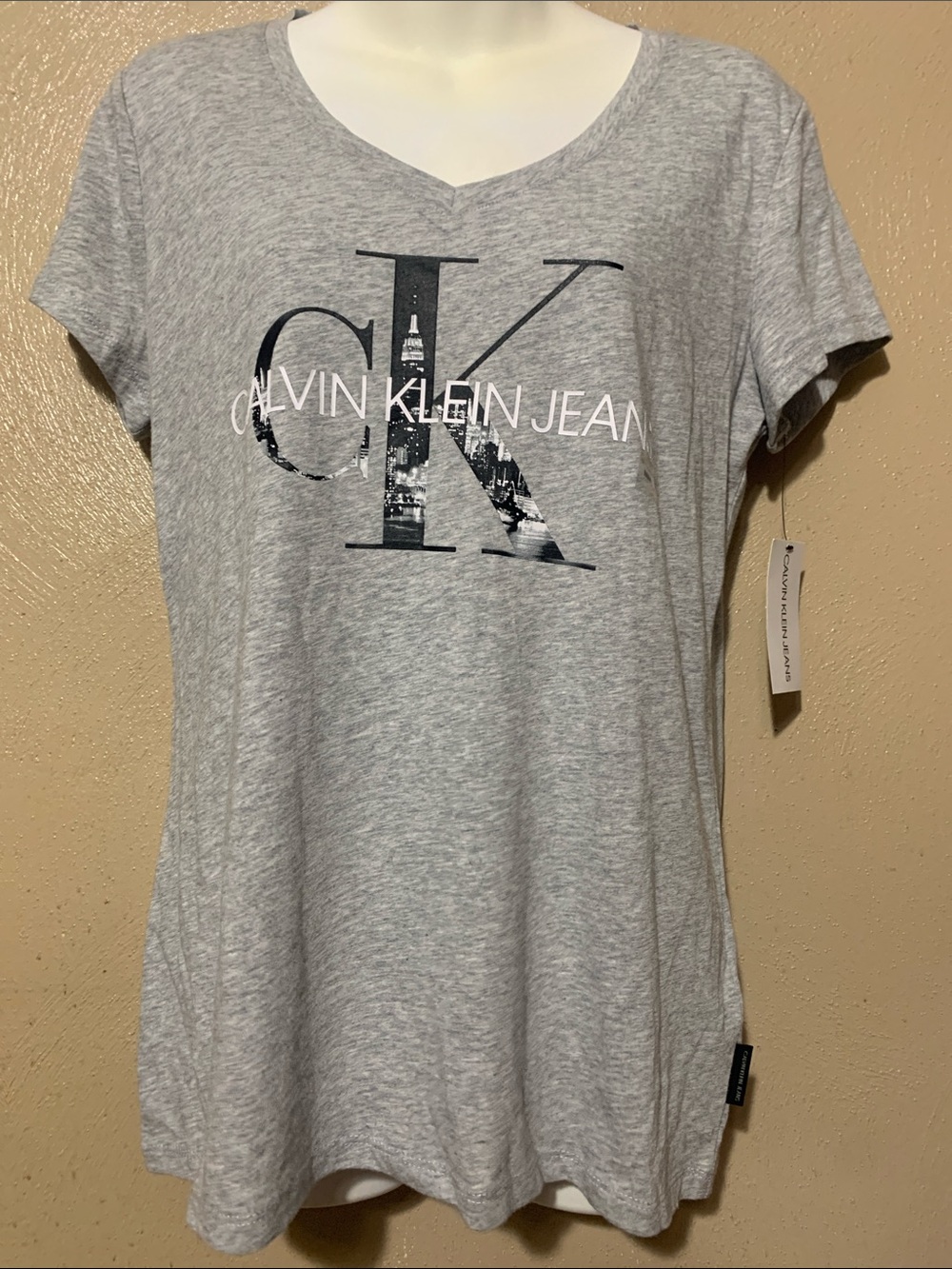 NWT Calvin Klein Gray Logo Short Sleeve Tee